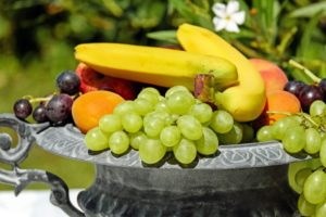 Reducir el colesterol comiendo frutas